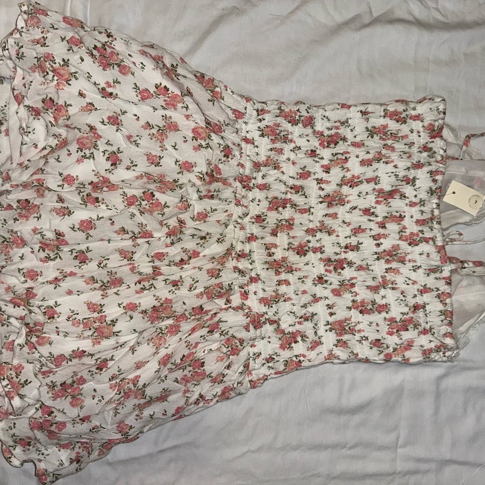 NEW Aeropostale White Floral Smocked Women's Tank Top / mini dress Rose Print